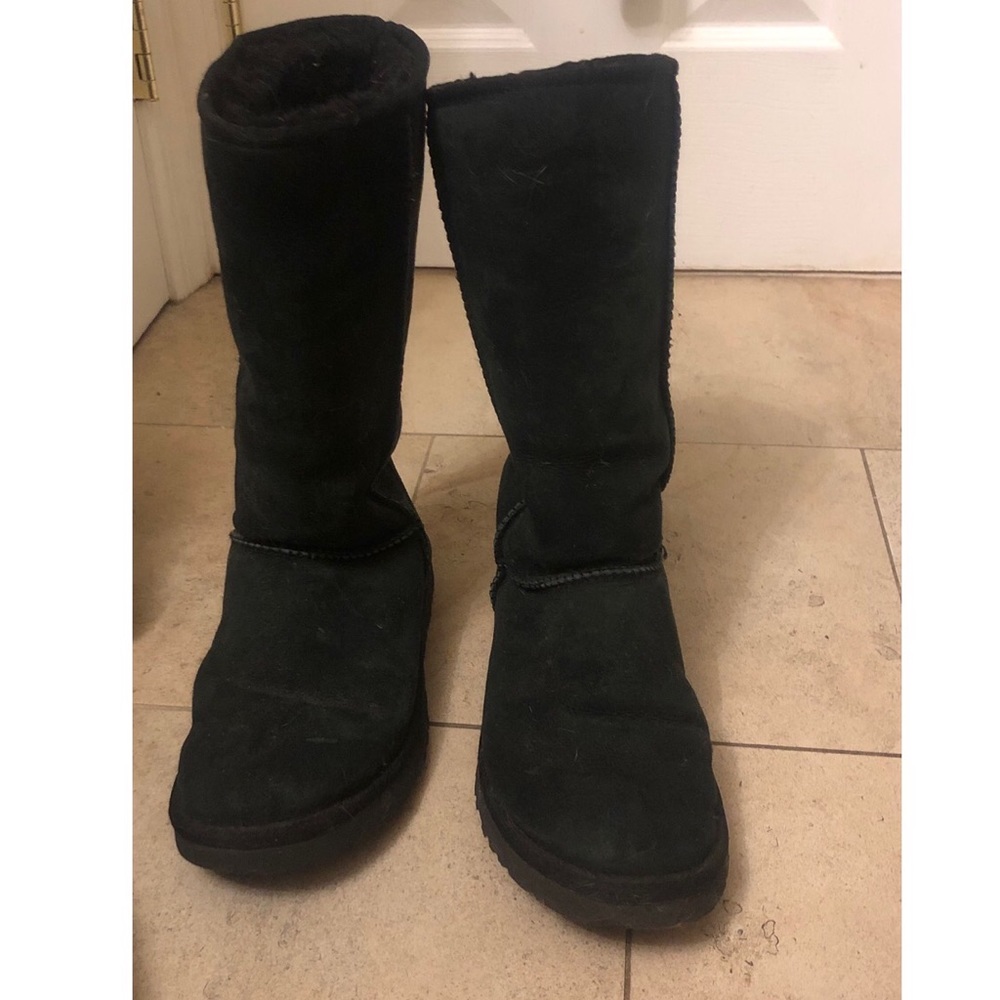 Tall Black Uggs